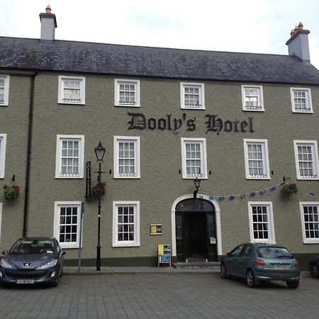 Dooly'S Hotel Birr Bagian luar foto